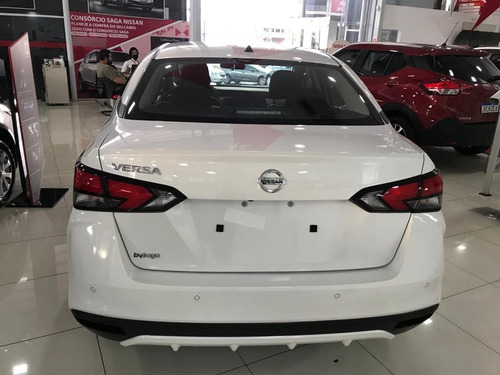 Imagem 4 de 7 de Nissan Versa 1.6 16v V-drive Plus Cvt (flex)