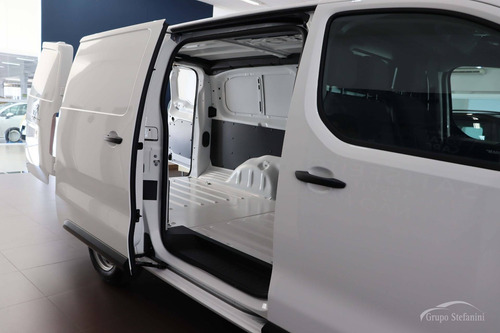 Imagem 10 de 12 de Peugeot Expert 1.6 Bluehdi Diesel Business Pack Manual