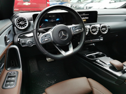 Imagen 5 de 15 de Cla 200 Sport Impecable 2020