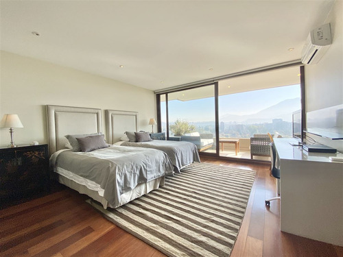Penthouse Triplex Con Piscina Privada: Barrio El Golf