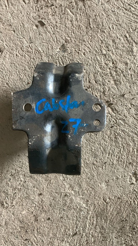 Soporte Tacón De Motor Izq Np300 2.5l 4 Cil Diesel Turbo (Usado)