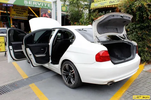 BMW Serie 318i E90 Mt 2010