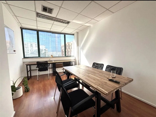 Oficina 2 Privados Grandes , Recepción , 2 Baños , Aire