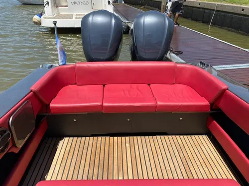 Mediterranean 320 Tender
