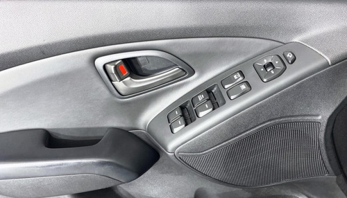 Imagem 8 de 15 de 128997 - Hyundai Ix35 2018 Com Garantia