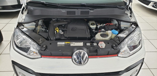 Imagem 14 de 14 de Vw Up! 1.0 Tsi Cross Branco 2018 Flex