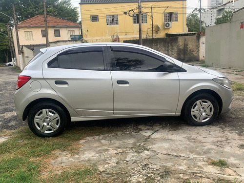 Chevrolet Onix 1.0 MPFI LS 8V