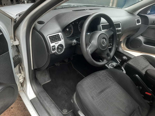 Volkswagen Bora 1.9 Trendline I 100cv 2011 Tdi