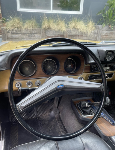 Ford Falcon Deluxe 221 3.6