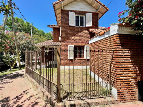 Imagen 2 de 30 de Ph En Venta | Planta Baja Con Jardín Y Cochera | Beccar | San Isidro