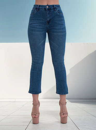 Jeans Cropped Flare Azul Elasticado Push Up