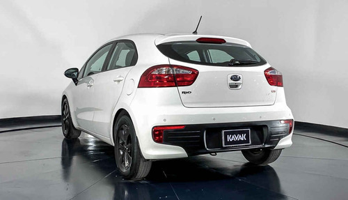 Imagen 5 de 15 de 104050 - Kia Kia Rio Hb 2017 Con Garantía