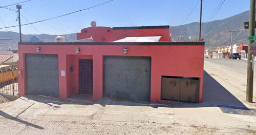 ¡excelente Casa En Remate Bancario En Blvd. Kumiai 719, Colinas Del Magisterio, Ensenada, Bc !  Acr