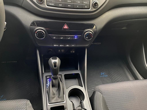 Imagen 8 de 25 de Hyundai Tucson 2.0 De 155cv 2017 Aut 2a Mano Serv Of 47000km