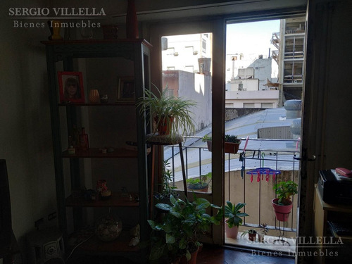 Imagen 7 de 22 de Rioja Y Corrientes. Departamento De Un Dormitorio Amplio. Rosario - Centro