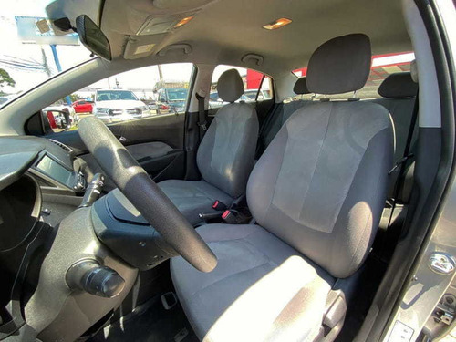 Imagem 14 de 15 de Hyundai Hb20 S Comfort 1.0 Flex 2015