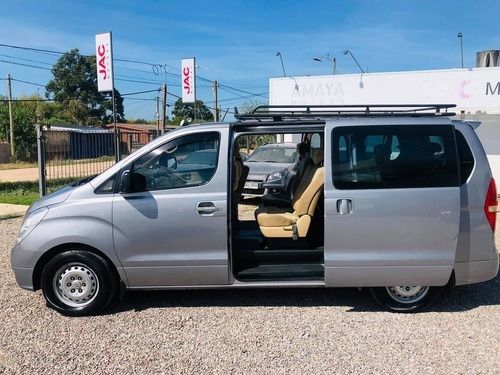 Amaya Hyundai H1 Mini Bus