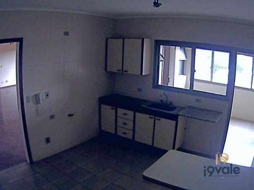 Apartamento 4 Dormitórios Com Suíte No Centro - Ap1631