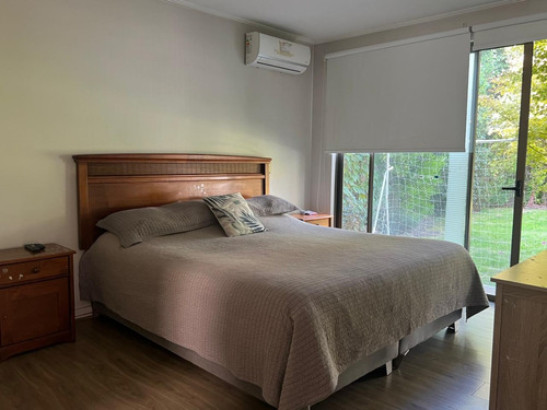 Se Vende 3d, 3b + Servicio, Piscina Y Quincho