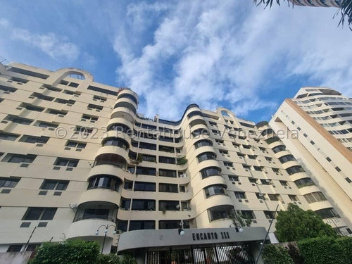 Apartamento En Venta Amplio E Iluminado Excelente Distribución 25-5623