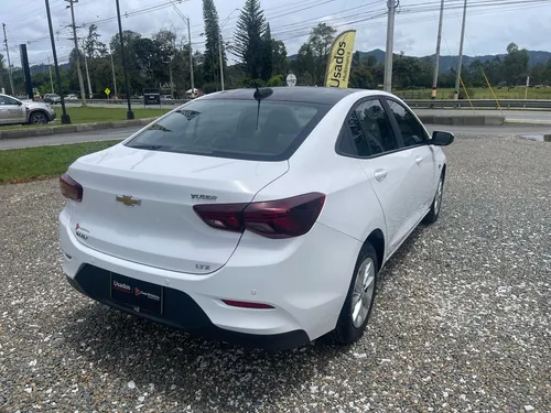 Chevrolet Onix LTZ AT 4X2 1.0