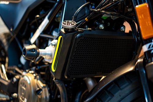 Husqvarna Svartpilen 401 Scrambler 0km Urquiza Motos