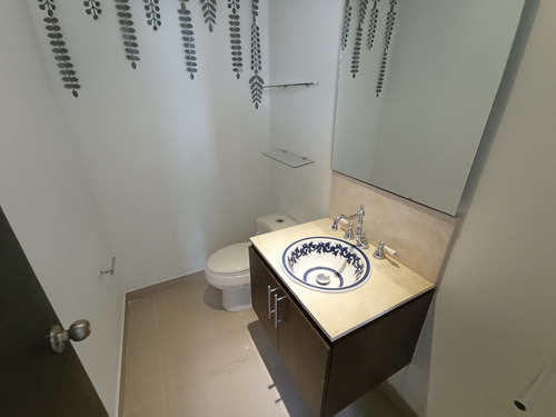 Imagen 19 de 30 de Zona Norte - Venta De Casa En Barcelona De Indias.