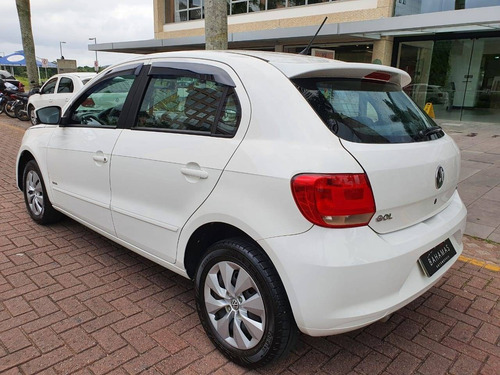 Volkswagen Gol 1.6 Mi 8v Flex 4p Manual G.vi