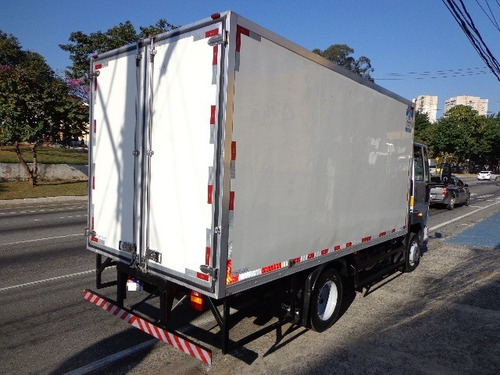 Imagem 7 de 9 de Ford Cargo 816 Bau Refrigerado