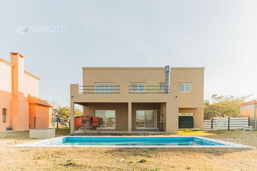 Imagen 7 de 30 de Casa En Venta En El Canton - Maroto Propiedades