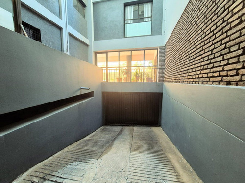 Venta Piso Avenida Colón Balcon Frente Cochera