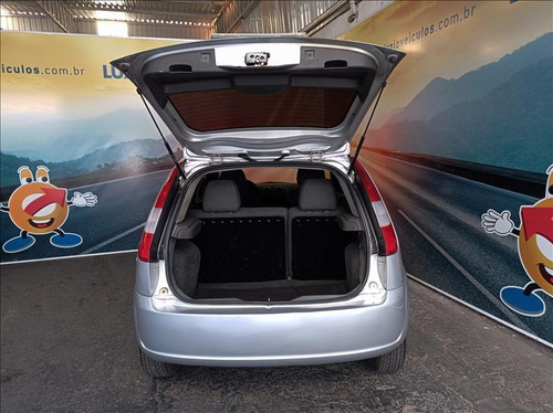 Imagem 14 de 14 de Ford Fiesta 1.0 Supecharger Gasolina Manual 2003