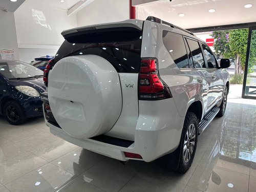 Imagen 11 de 13 de Toyota Prado Vx