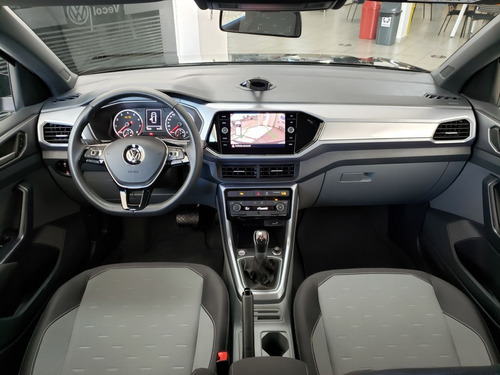 Imagem 10 de 13 de Volkswagen T-cross 1.0 4p 200 Tsi Flex Comfortline Automátic
