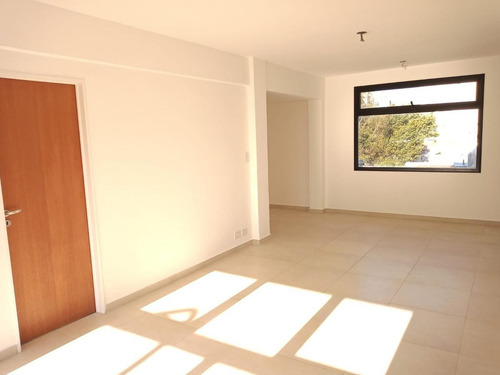 Imagen 7 de 17 de Oficina 100m² Apto Prof. - San Justo
