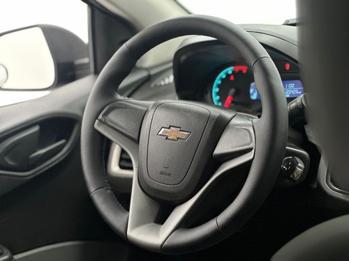 Chevrolet Onix 1.0 MPFI LT 8V FLEX 4P MANUAL