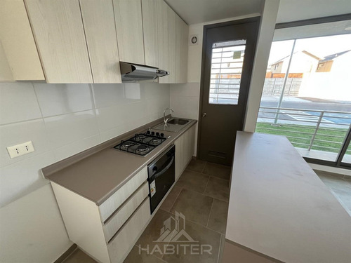 Se Arrienda Comodo Departamento En Condominio Portal Norte