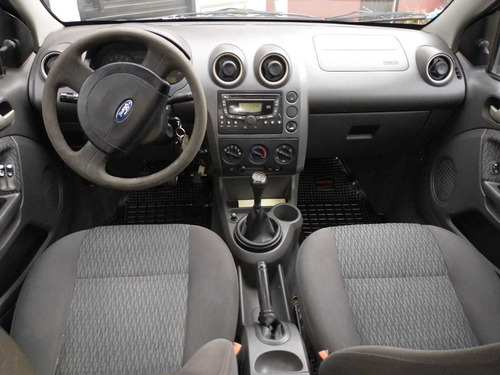 Ford Fiesta 1.6 Ambiente Plus 2007