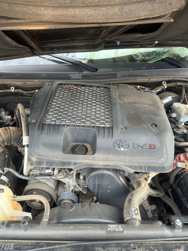 Toyota Hilux Srv 3.0 2014 Aut. Euro5 *para Retirada Peças*
