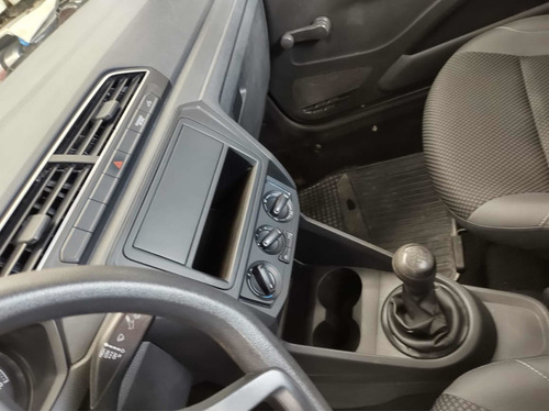 Imagen 12 de 13 de Volkswagen Saveiro 2018 1.6 Starline Ac Mt