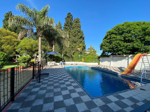 Imagen 2 de 9 de Venta- Casa Quinta Y Salón De Eventos!