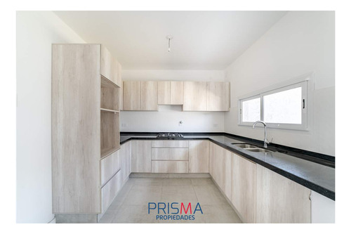 Imagen 5 de 23 de Dúplex En Venta. 3 Dormitorios . Colinas De Manantiales .