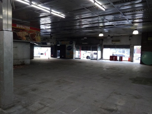 Imagen 10 de 15 de Super Local Ex Casa Tia. 1450 M2 En Pb. Frente A La Estacion De Quilmes.
