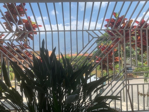Imagen 19 de 25 de Vendo Casa 770m2 8h/7b/7pe Caurimare
