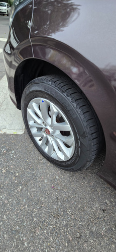 Fiat Cronos 1.3 Drive Mt