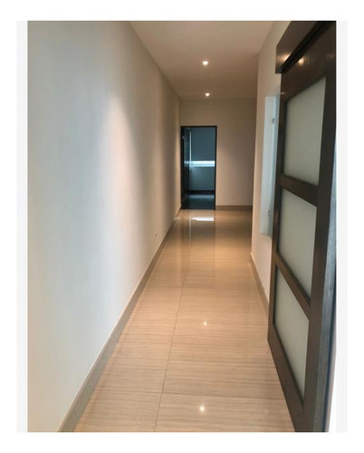 Imagen 13 de 20 de Departamento En Venta En Las Privanzas