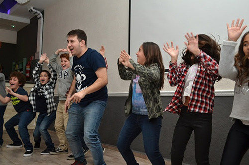 Salon Eventos Caballito Teens Infantiles Fiestas Niños