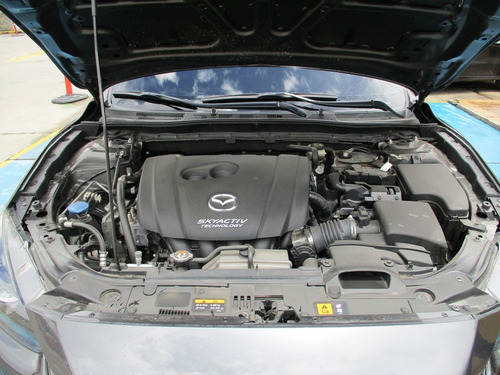 Mazda 3 Touring 2000cc At Aa