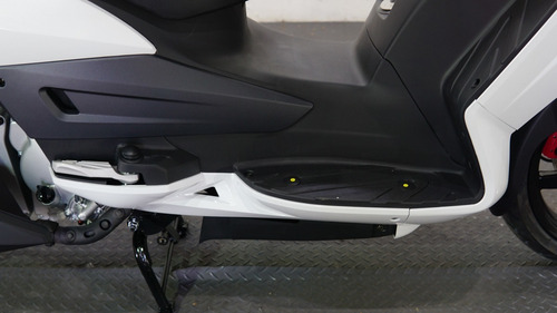 Sym Maxiscooter 300cc Citycom I Color Negro No Voge Sr4 Max