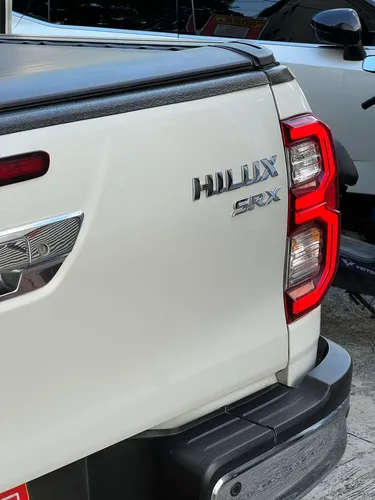 Toyota Hilux Srx 4.0l Gasolina 4x4 Blindaje 2plus At 2021
